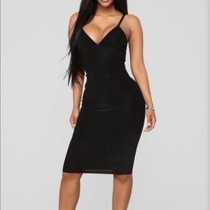 Black velvet dress!!